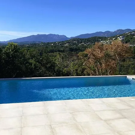 Casalonga, 8 Pers, Piscine Chauffee, 1km ヴィラ