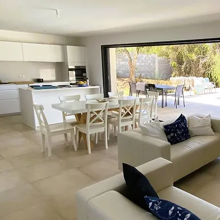 Villa Casalonga, 8 Pers, Piscine Chauffee, 1km