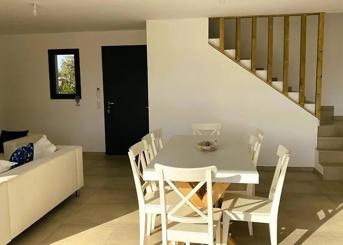 Villa Casalonga, 8 Pers, Piscine Chauffee, 1km Cirendinu