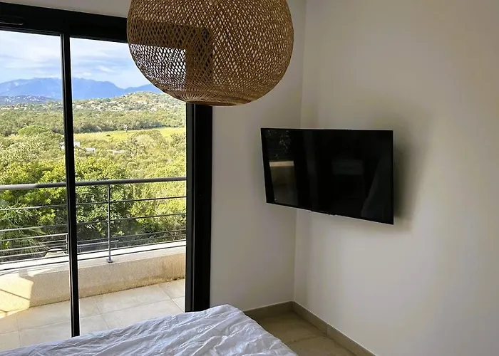 Villa Casalonga, 8 Pers, Piscine Chauffee, 1km Cirendinu